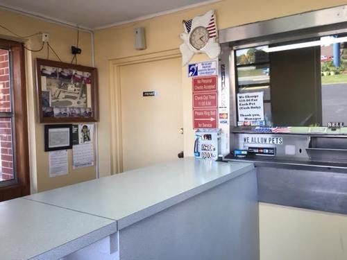 Economy Inn St. James Dış mekan fotoğraf