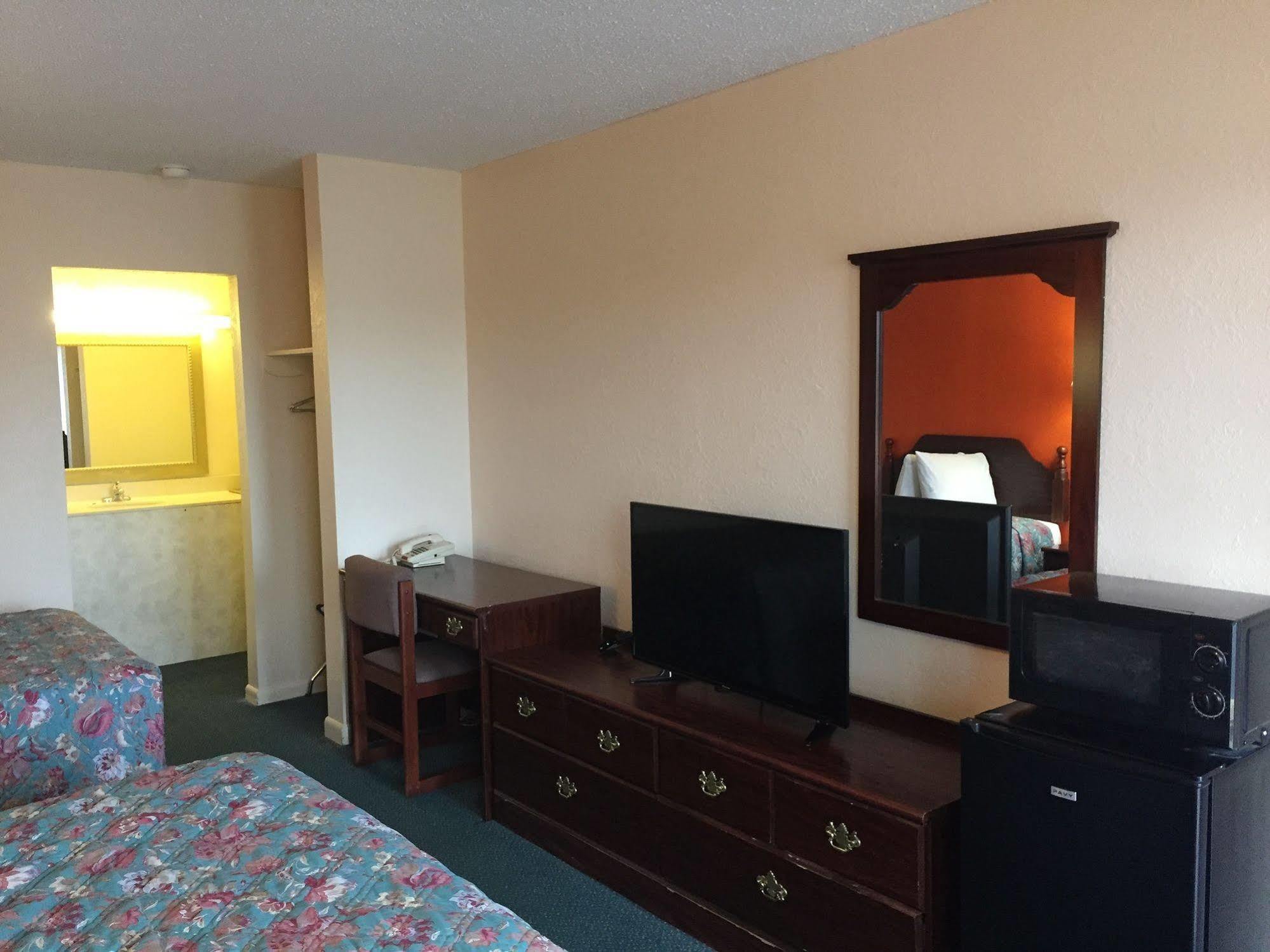 Economy Inn St. James Dış mekan fotoğraf